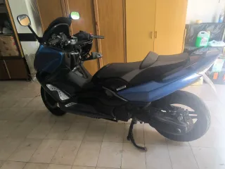 YAMAHA TMAX 500