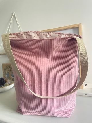 Bolso de pana rosa