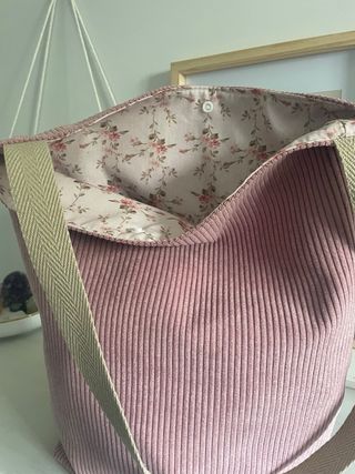 Bolso de pana rosa