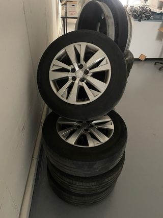 Llantas Peugeot 3008 17”
