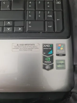 Ordenador portatil Compaq Negro/Plateado