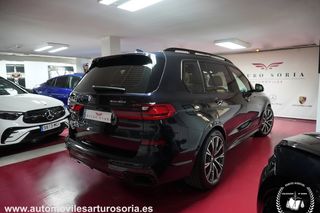 BMW X7 2021