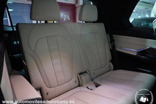 BMW X7 2021