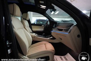 BMW X7 2021