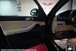 BMW X7 2021