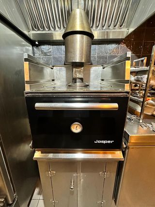 Horno Brasa Josper HJX-PRO-S80 + Mueble