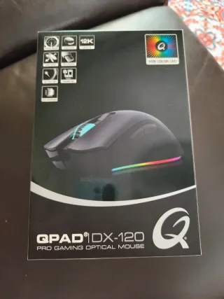QPAD DX-120 Ratón Gaming Óptico Negro