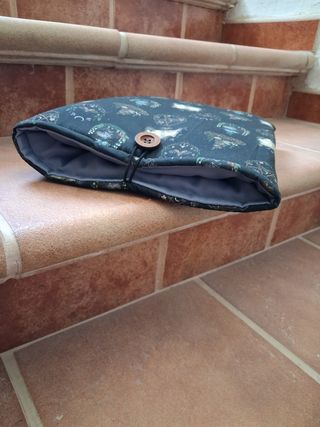 OFERTA 3X20€ 2x14€ Funda literaria BRUJA VERDE