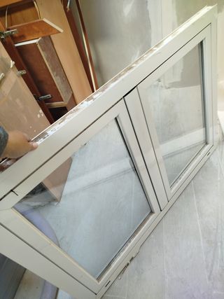 Lote ventanas y puerta aluminio