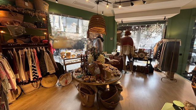 R-7939091 Traspaso Tienda de Ropa en Sarria