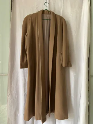Abrigo largo de lana beige vintage