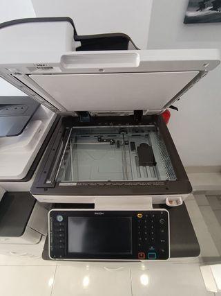Fotocopiadora Profesional Ricoh MP C2
