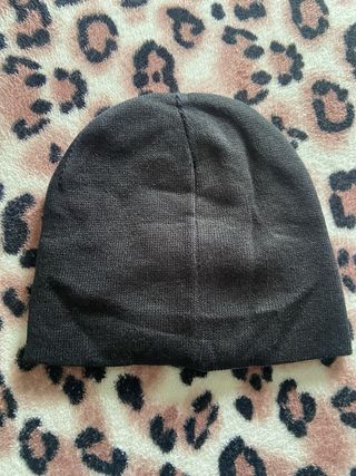 Gorro Minus Two Negro y Morado
Doble Capa