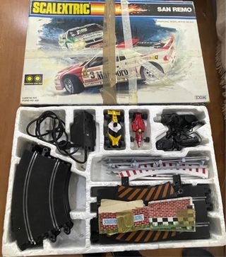 Scalextric San Remo con 2 coches