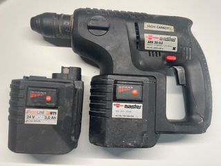 Taladro percutor 24V Würth Master + 2 Baterías