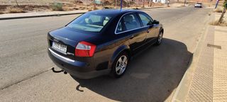 Audi A4 B6 2002 2.5 TDI V6 155CV 