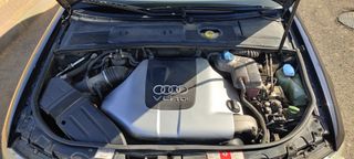Audi A4 B6 2002 2.5 TDI V6 155CV 