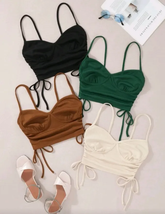 Tops ajustables con cordón