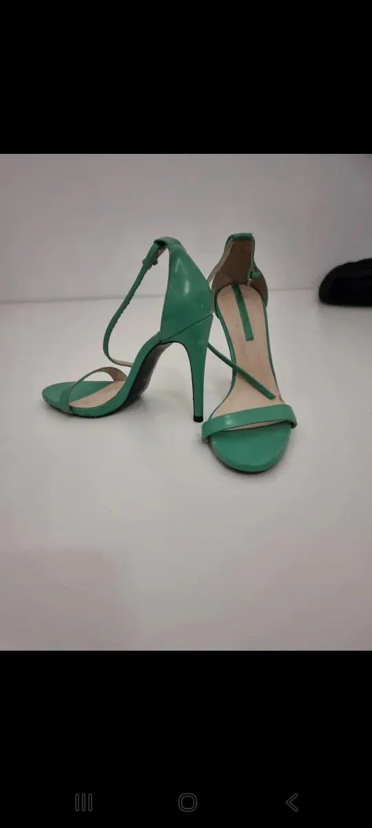 Sandali verdi con tacco