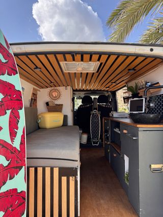 👉 Ford Transit camper/ Van– homologada, solar, cam