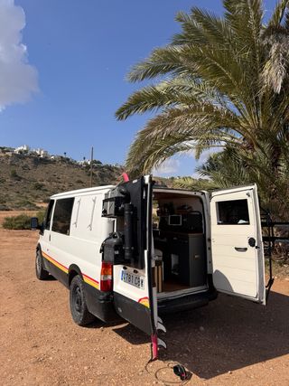 👉 Ford Transit camper/ Van– homologada, solar, cam