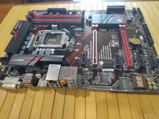 Placa Base Gama Media-Alta Gigabyte