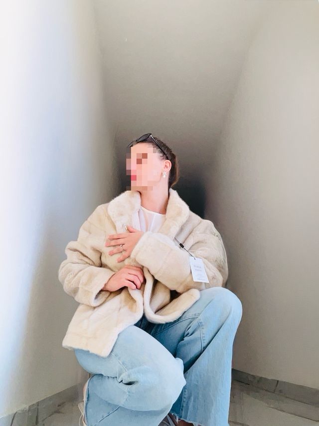 Pelliccia sintetica beige luxury