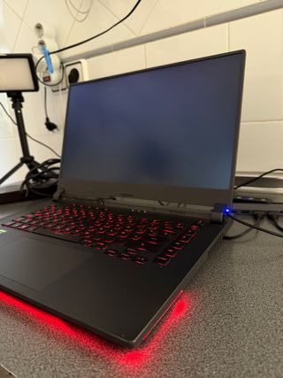 ASUS ROG Strix G15 G513RM-HQ012 Gaming Laptop