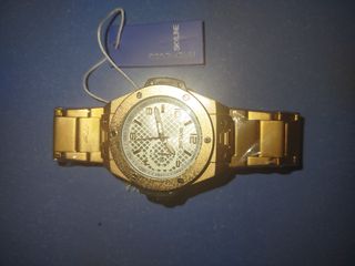 Reloj Skyline Dorado y Blanco