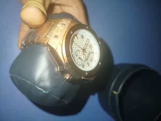 Reloj Skyline Dorado y Blanco