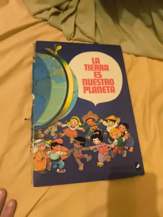 LA TIERRA ES NUESTRO PLANETA  Jan Bruguera