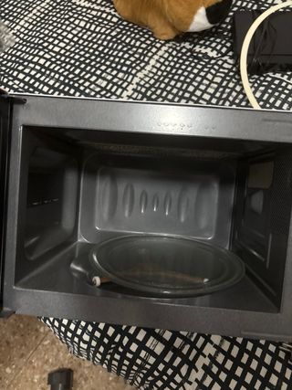 Vendo 2 Microondas OK.