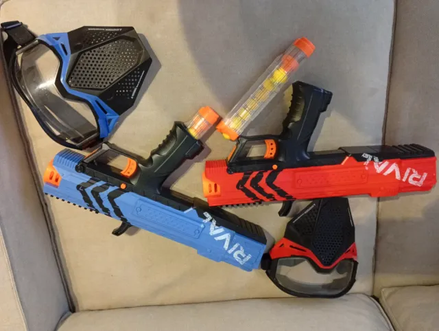 Pistolas Nerf Rival y Máscaras Protectoras