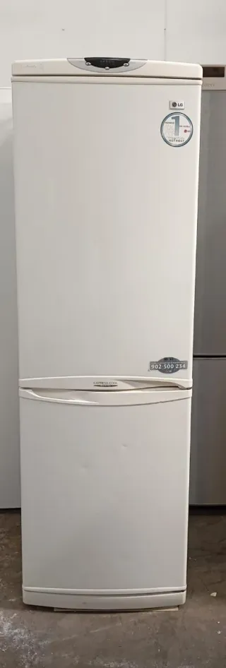 Nevera LG 188cm alto x 60cm ancho