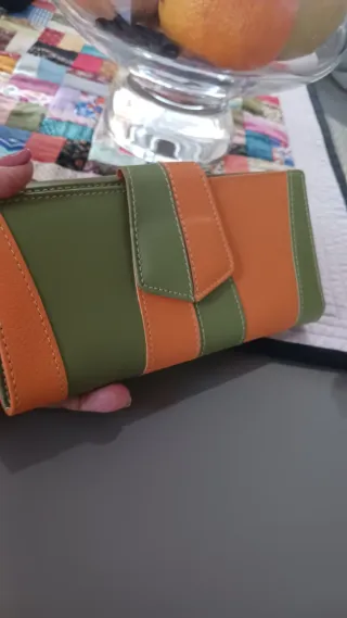 Cartera de piel .Ideal regalo de reyes 