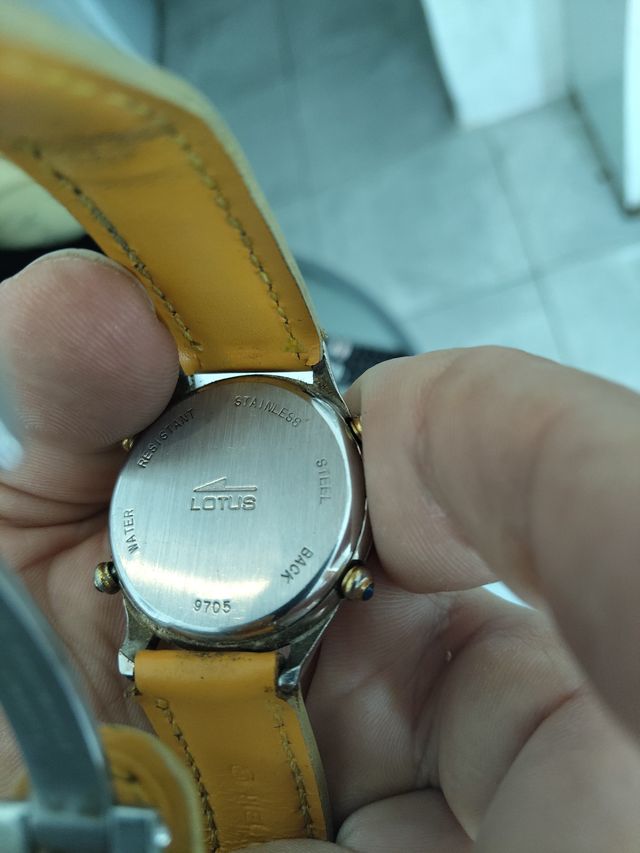 Orologio con cinturino in pelle Lotus Chronograph