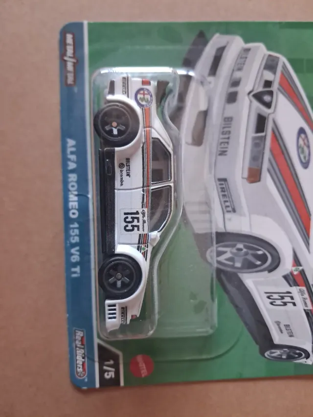 Hot Wheels Alfa Romeo 155 V6 Ti Premium