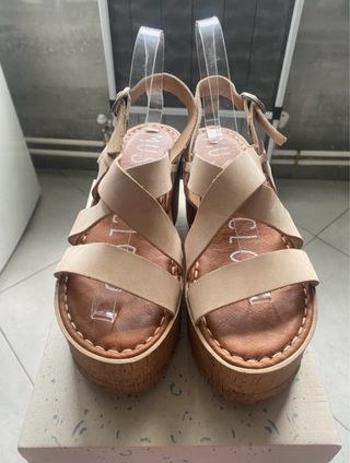 Sandalias Beige Plataforma