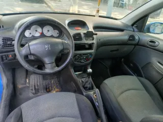 Peugeot 206 2003