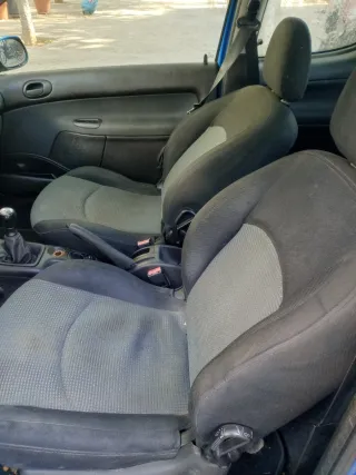 Peugeot 206 2003