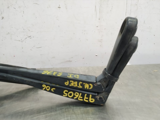 BRAZO LIMPIA DELANTERO DERECHO CHRYSLER JEEP CHER