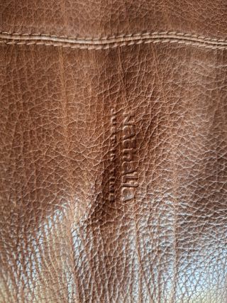 Mochila de piel marrón