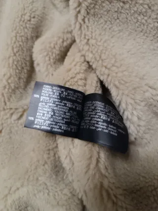 Cazadora Bomber Zara Negra con Cuello Peludo Talla