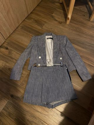 Conjunto Zara Blazer y Shorts Azul