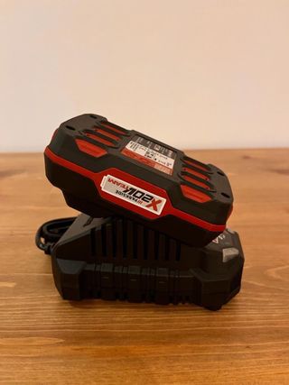 Batería Parkside 20V 2Ah + Cargador 2.4A