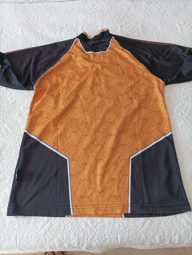 Camiseta Wolverhampton vintage  Puma Talla M