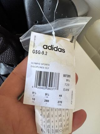 44 Botas Adidas GSG 9.2 policía seguridad
