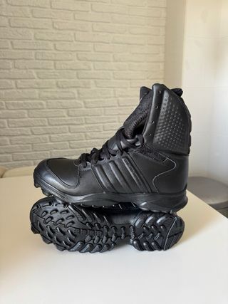 45 1/3 Botas Adidas GSG 9.2 policía seguridad 