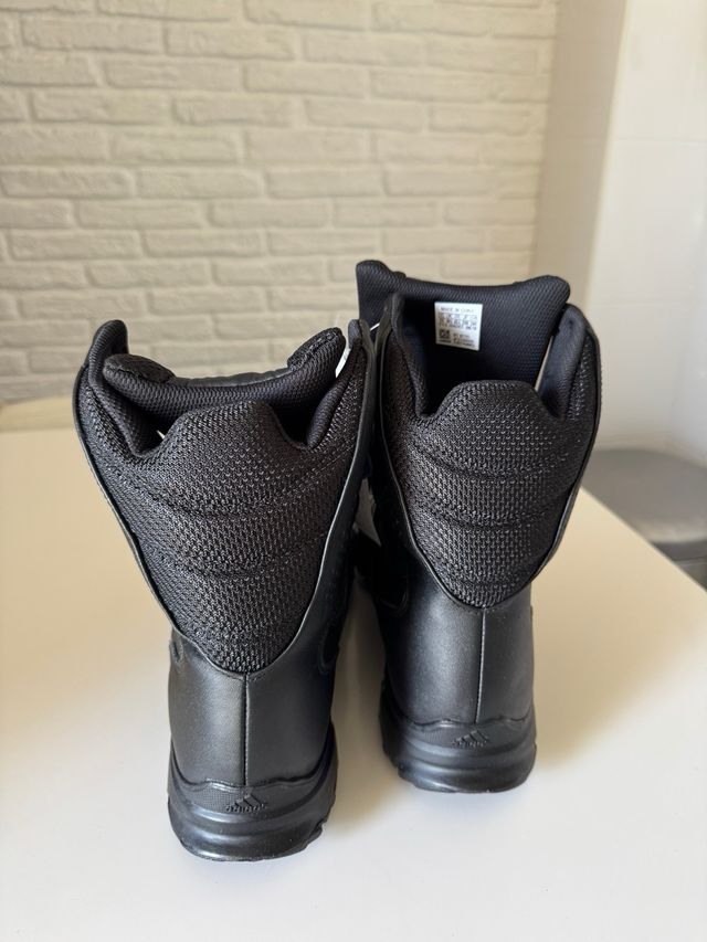 45 1/3 Botas Adidas GSG 9.2 policía seguridad