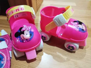 Patines niña Minnie 23/25 + protecciones
